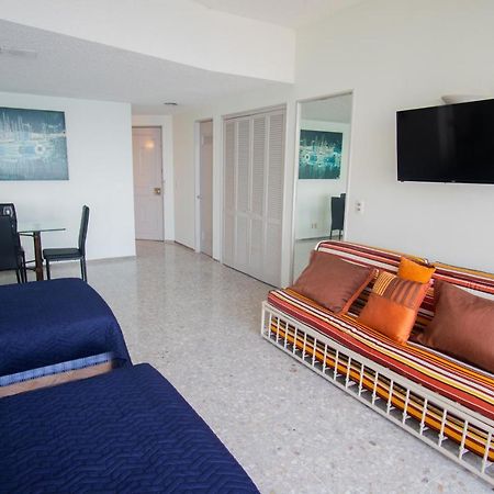 Suite Frente Al Mar En El Corazon De Acapulco Kültér fotó